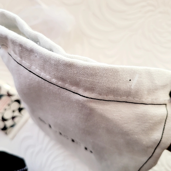 Saks Fifth Ave Sleep Set Coach Lotion Bundle - Picture 6 of 10